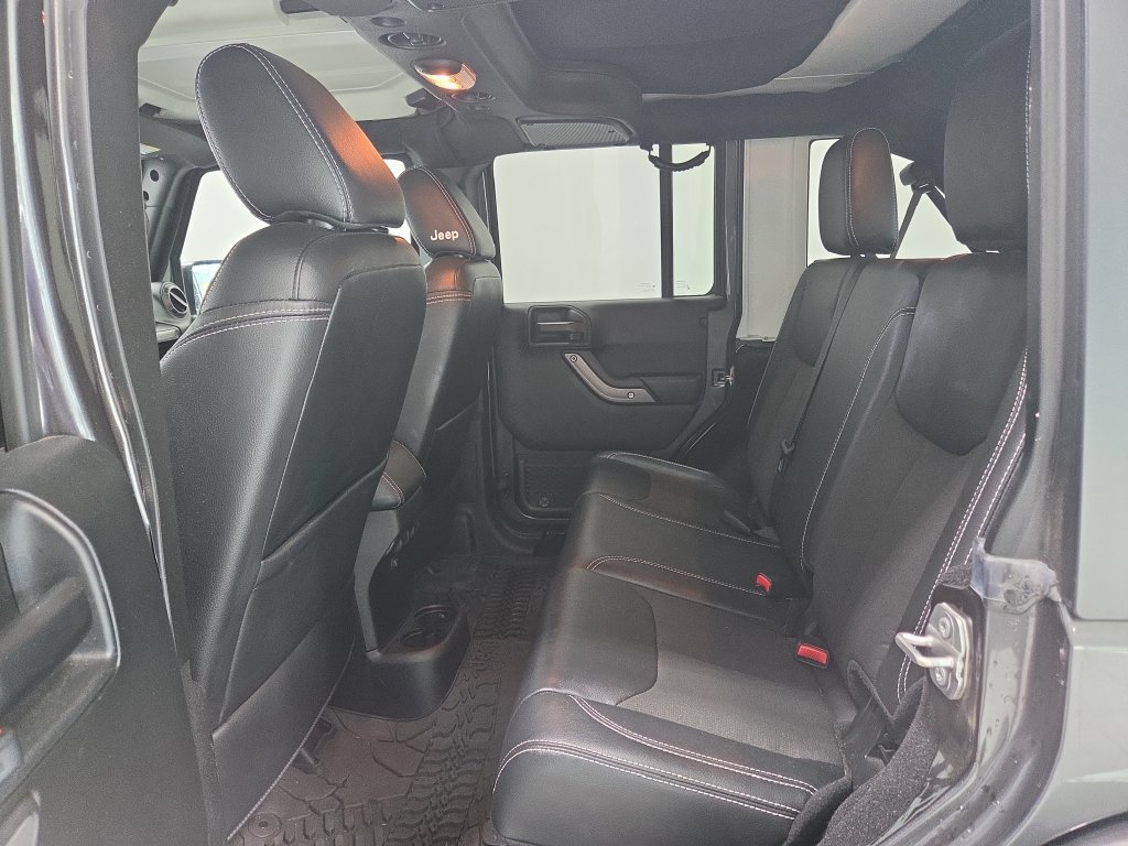 Used 2018 Jeep Wrangler Unlimited Sport AWD/4WD image 24