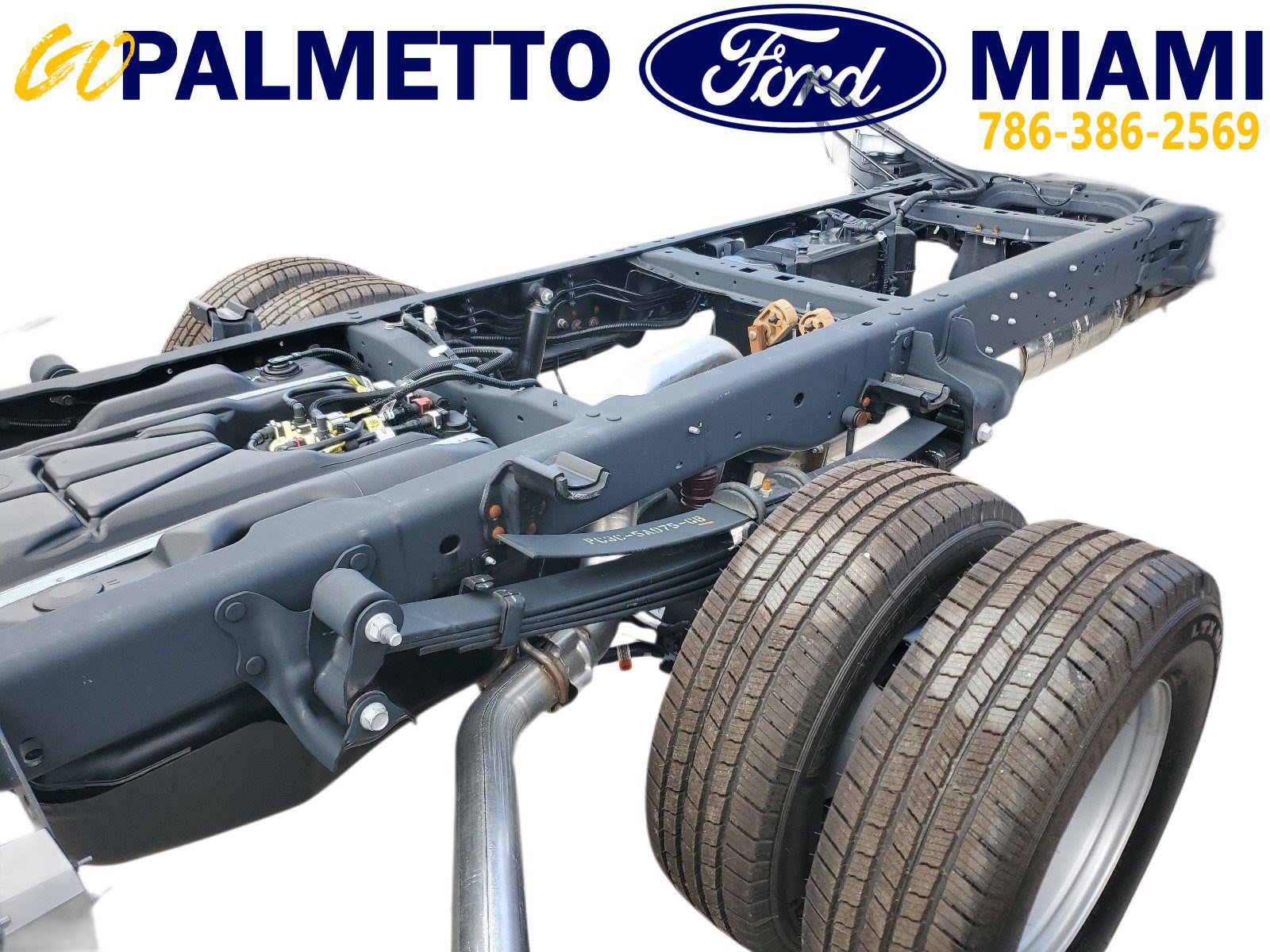 New 2024 Ford F350 XL w/ XL Chrome Package image 7