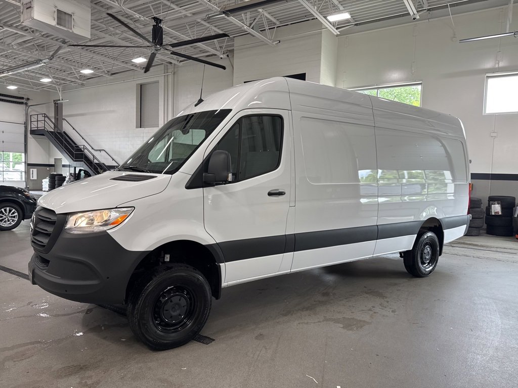 New 2025 Mercedes-Benz Sprinter 2500