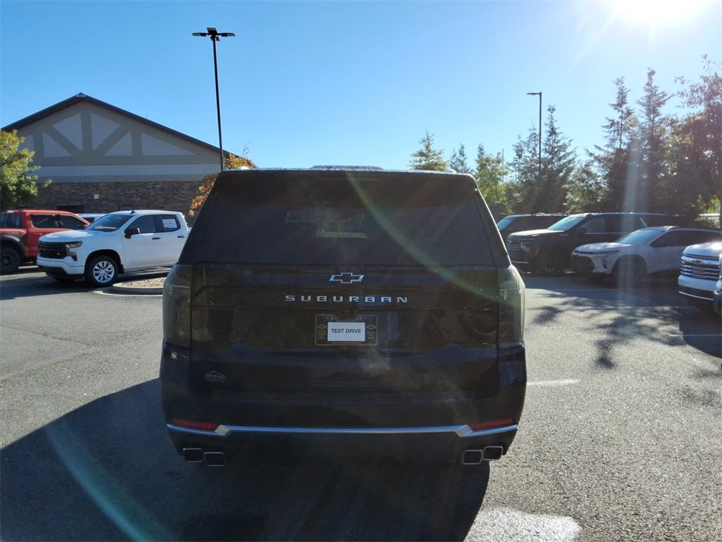 New 2026 Chevrolet Suburban High Country image 6