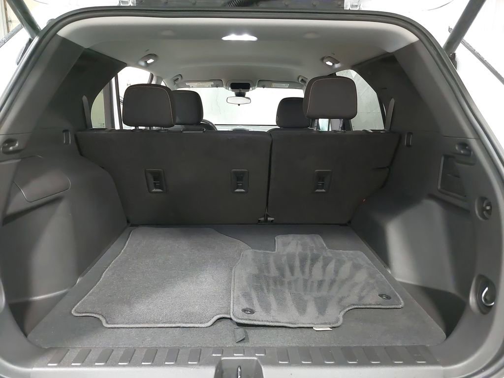 Used 2022 Chevrolet Equinox LT AWD/4WD image 12