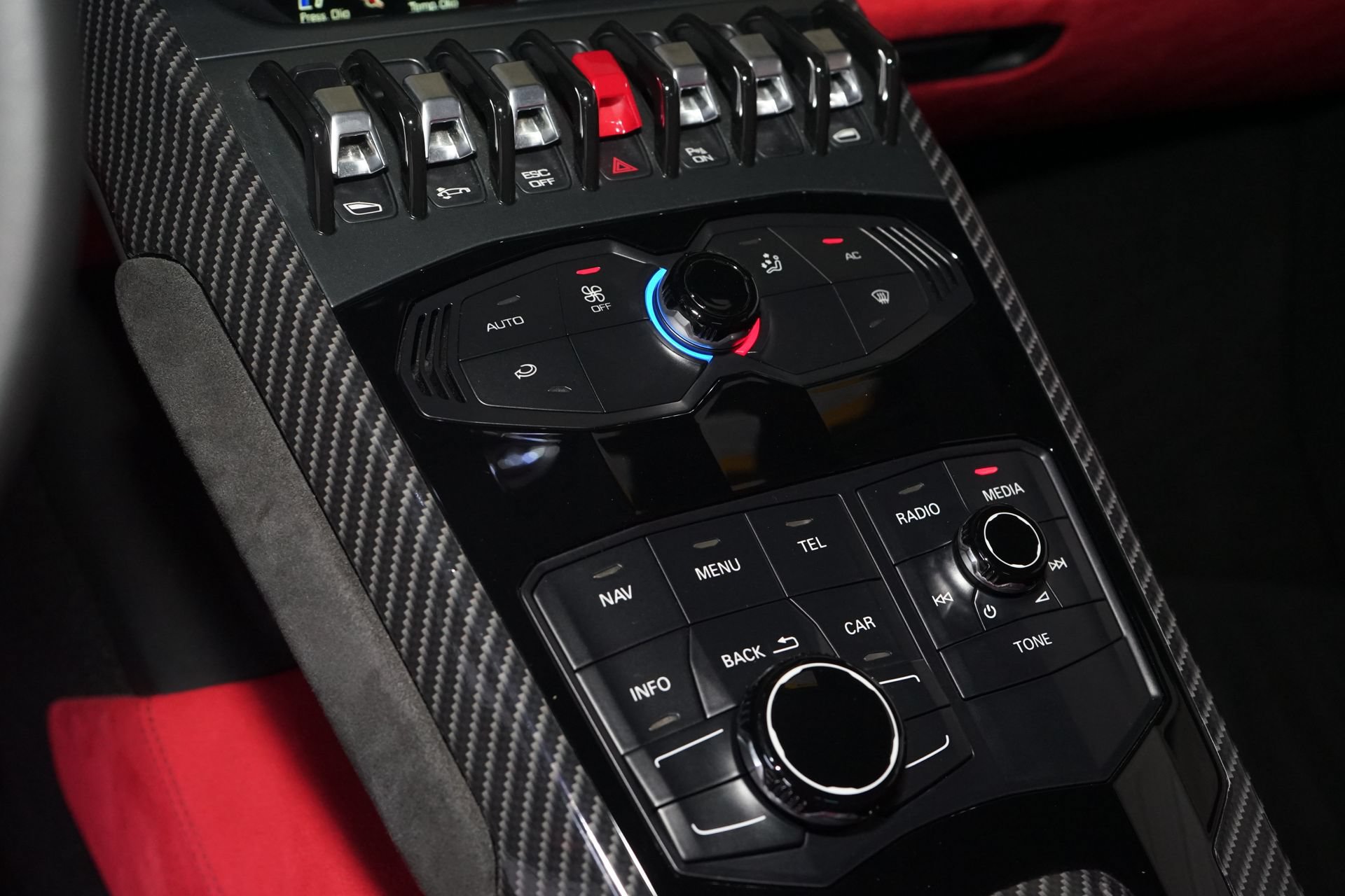 Used 2015 Lamborghini Huracan LP 610-4 AWD/4WD image 13
