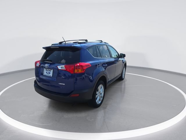 Used 2015 Toyota RAV4 Limited w/ Technology Package FWD image 8