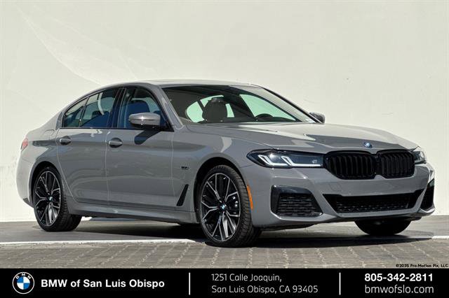 Used 2022 BMW 530e w/ M Sport Package