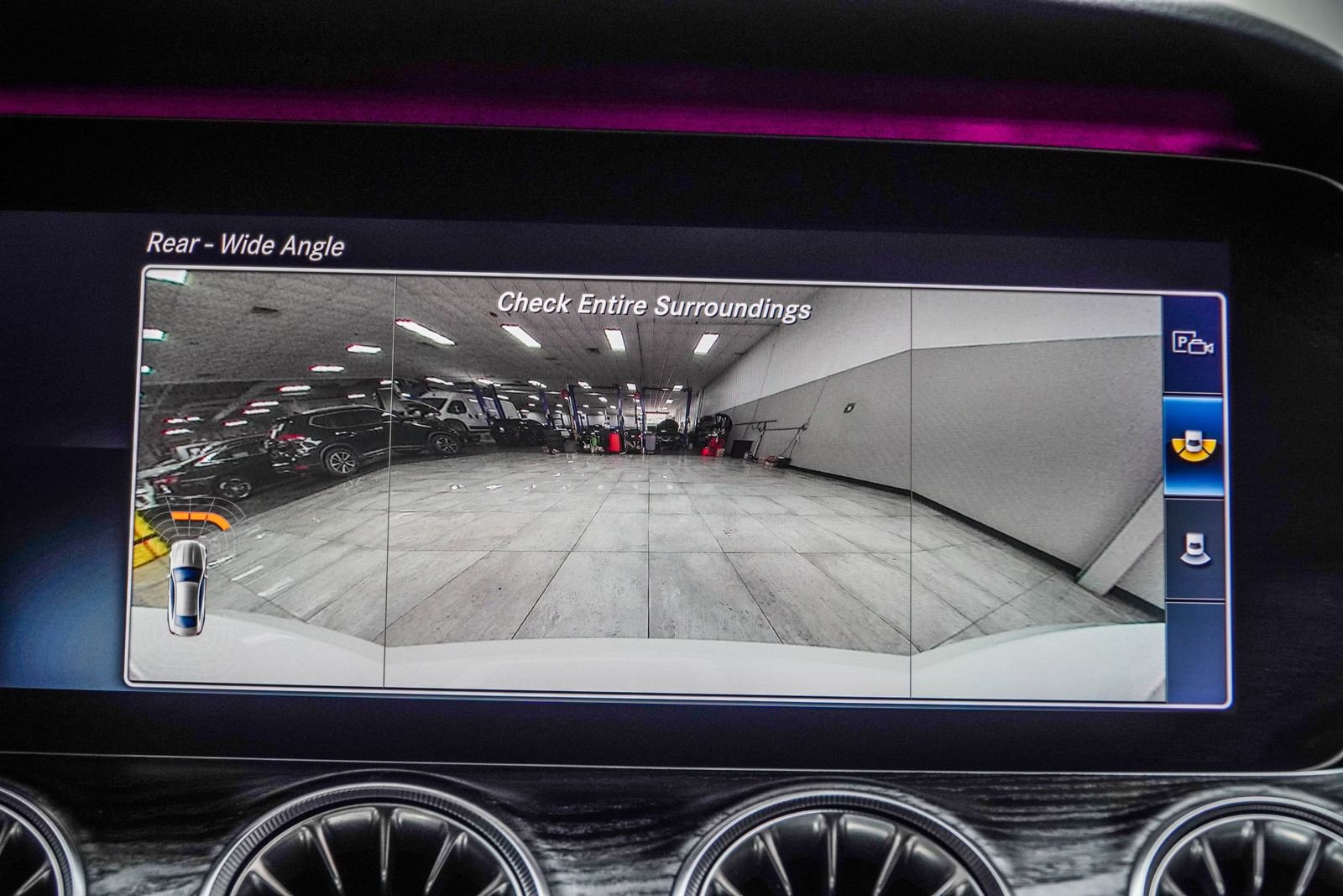 Used 2018 Mercedes-Benz E 400 4MATIC Coupe w/ Premium 2 Package image 33