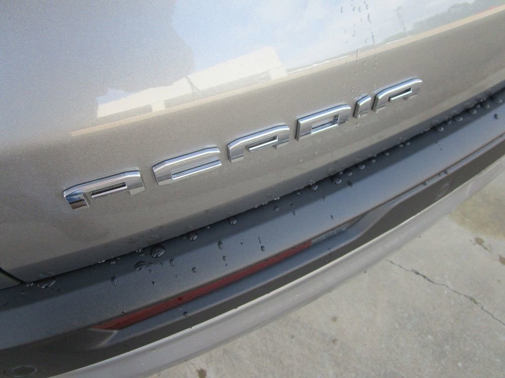 New 2026 GMC Acadia Elevation image 10