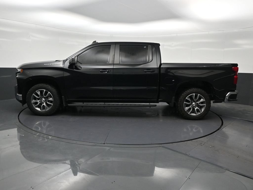 Used 2020 Chevrolet Silverado 1500 LT w/ Texas Edition RWD image 2