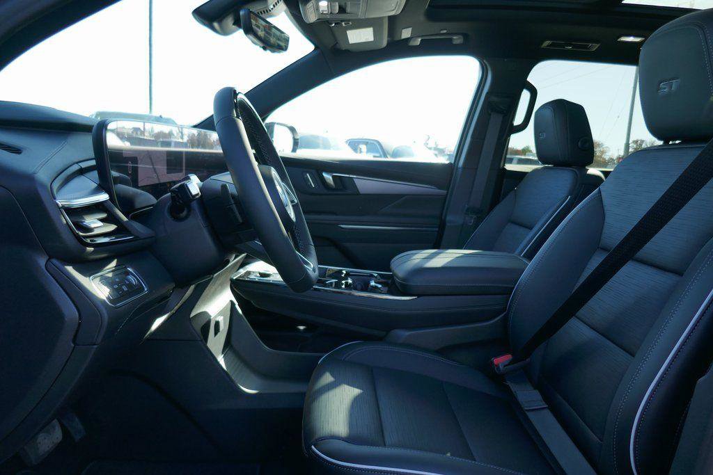 New 2026 Buick Enclave Sport Touring w/ Super Cruise Package image 13