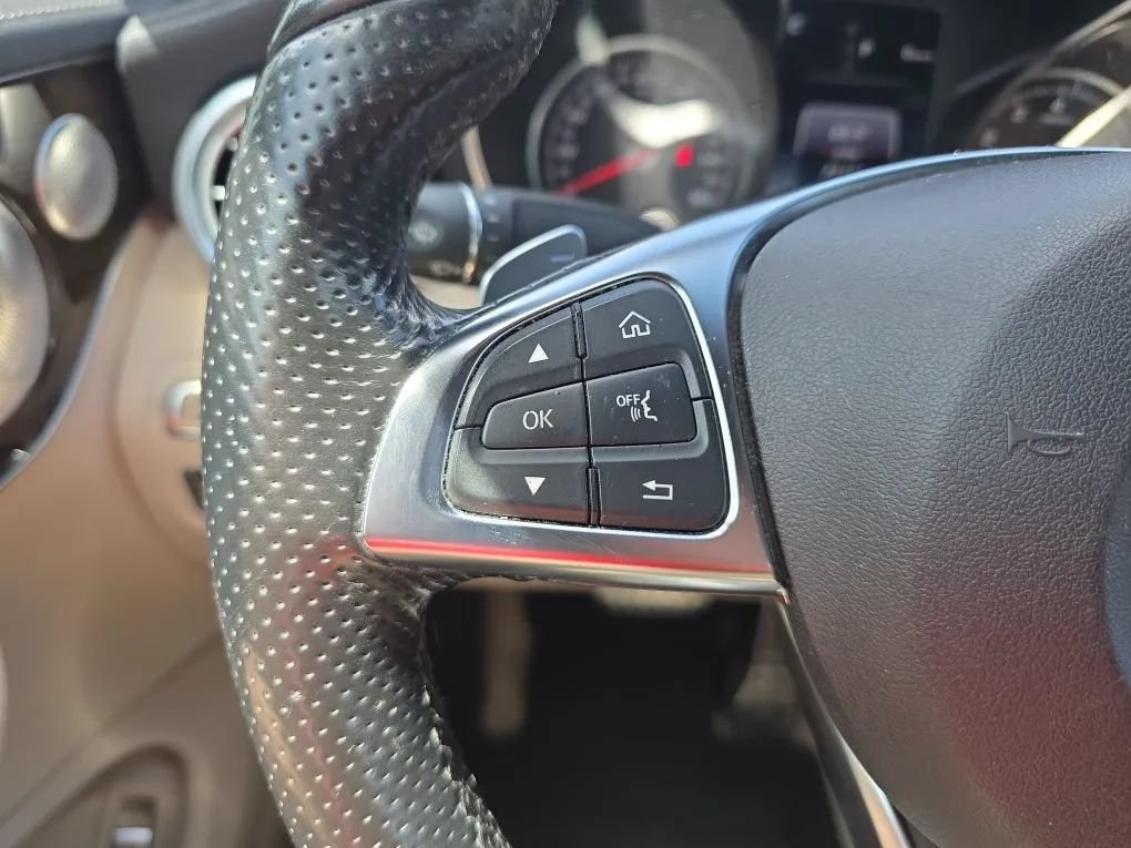 Used 2017 Mercedes-Benz C 300 4MATIC Cabriolet image 17