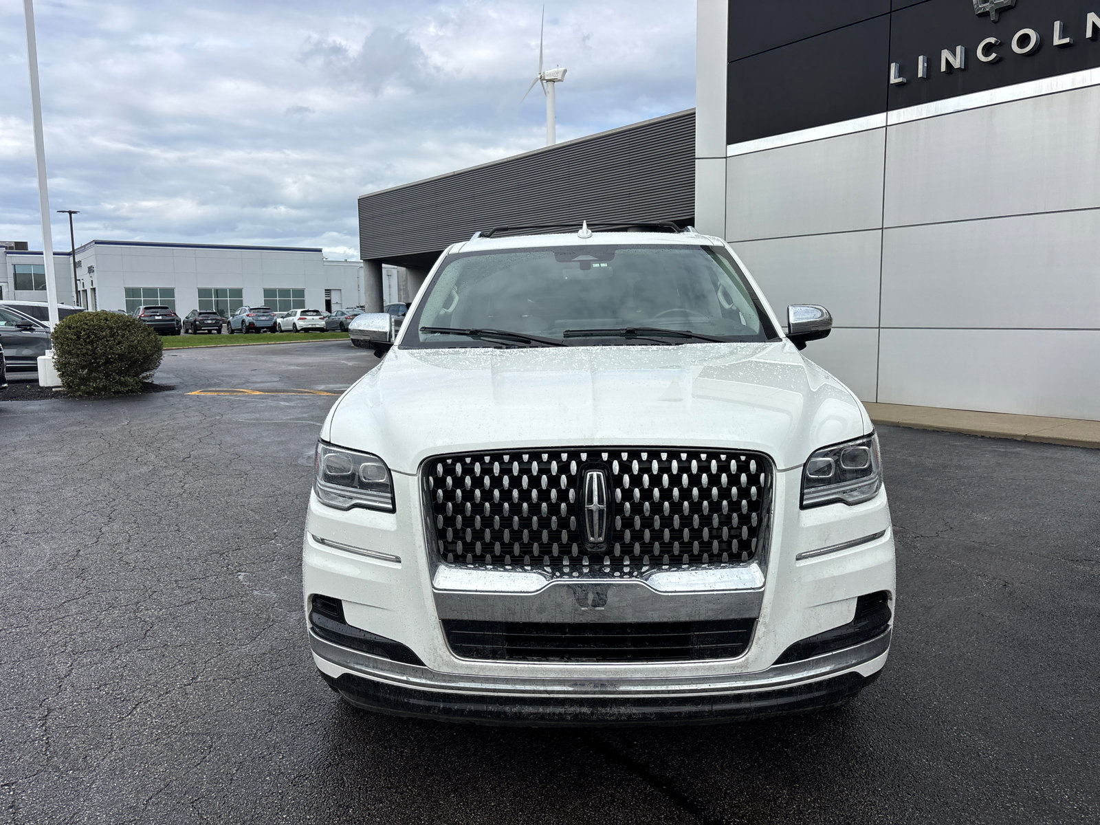 Certified 2023 Lincoln Navigator Black Label image 2