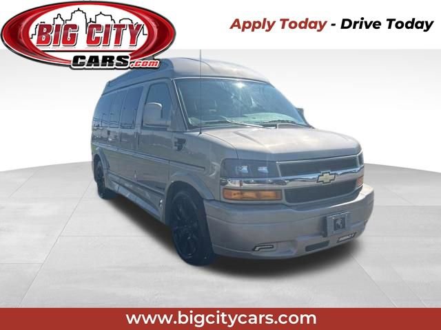 Used 2023 Chevrolet Express 2500 RWD image 1