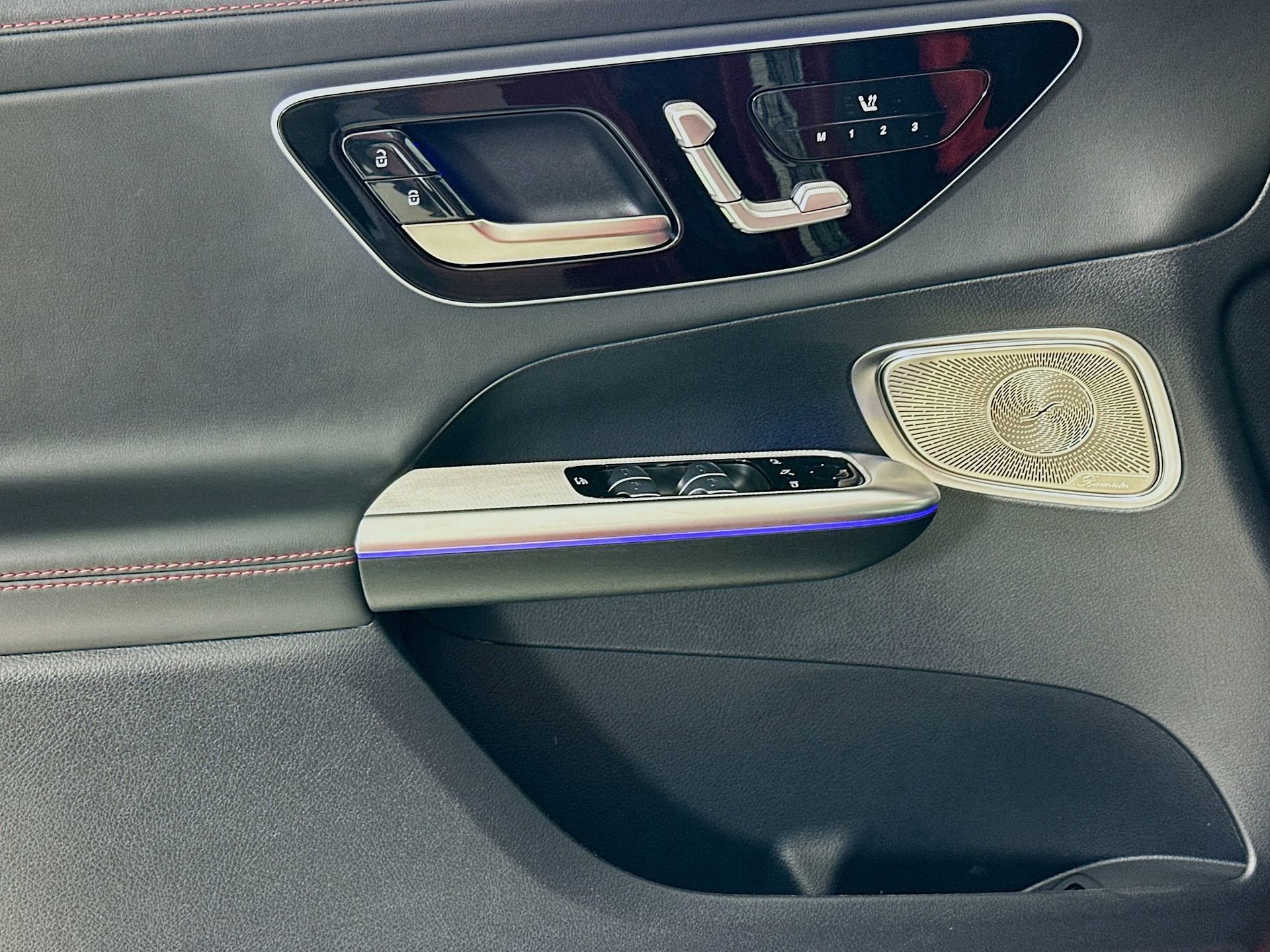 New 2026 Mercedes-Benz GLC 43 AMG 4MATIC image 19