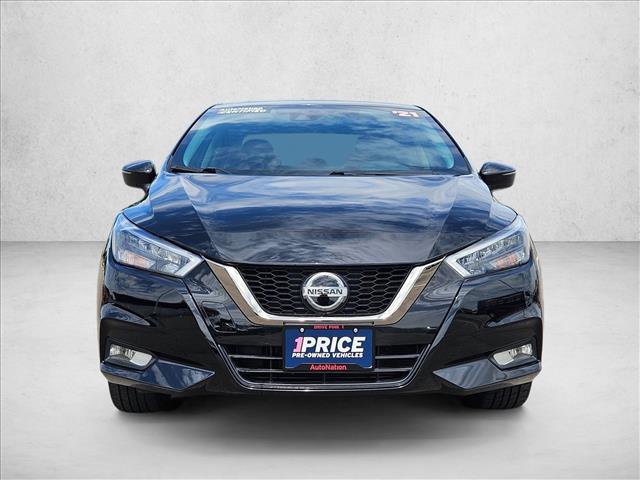 Used 2021 Nissan Versa SR FWD image 2