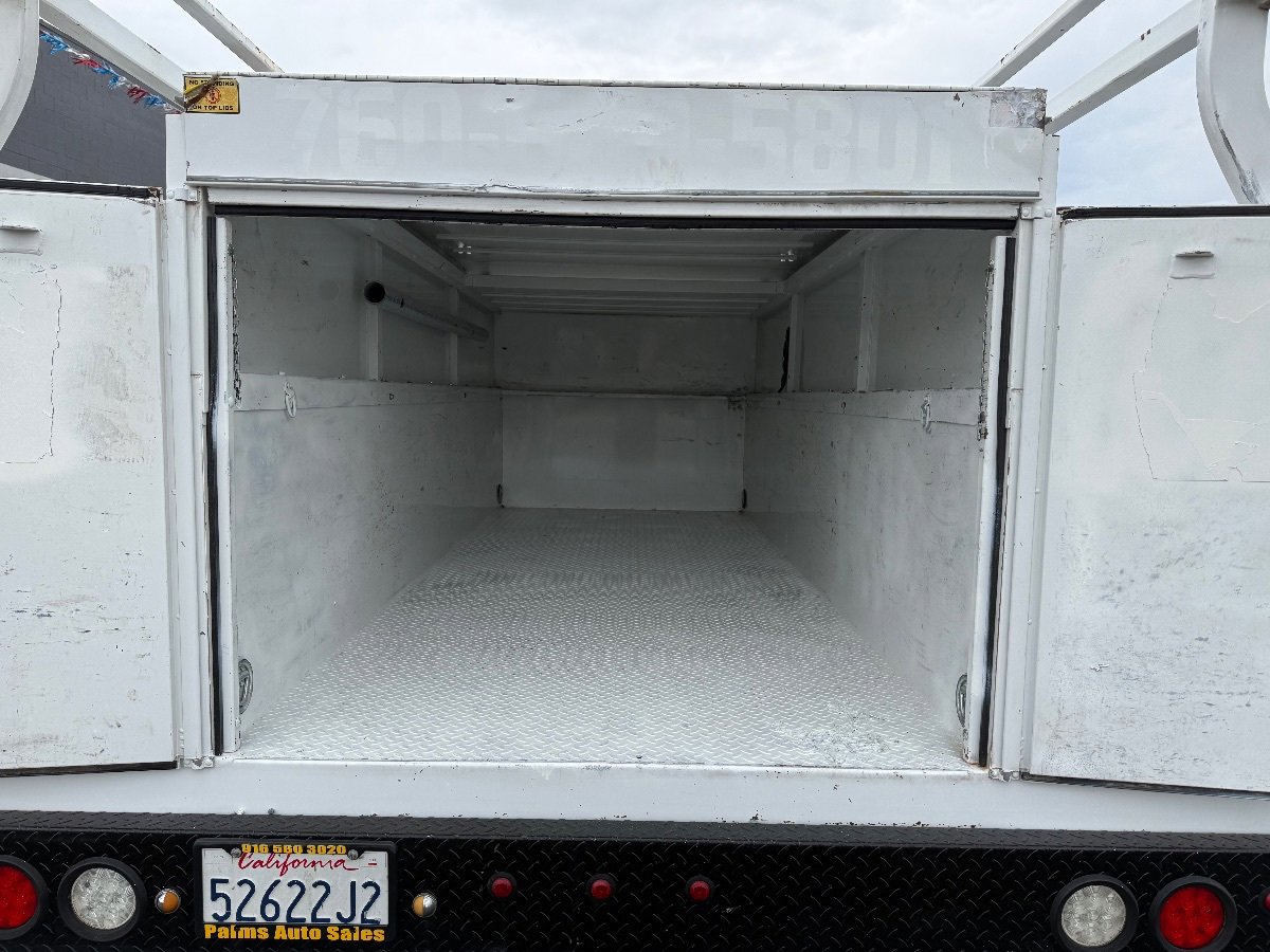 Used 2016 Ford Transit 350 138 DRW w/ Premium Package image 10
