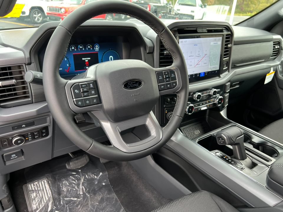 Used 2025 Ford F150 XLT w/ Equipment Group 302A MID AWD/4WD image 18