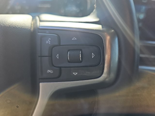 Used 2025 Chevrolet Silverado 1500 LT AWD/4WD image 23
