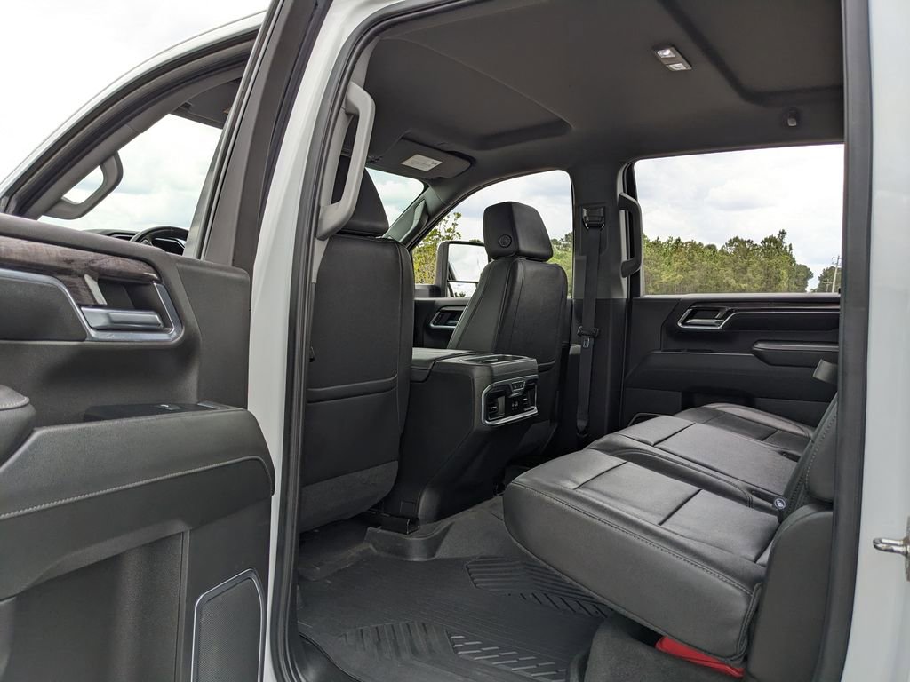 Used 2024 Chevrolet Silverado 2500 LTZ w/ LTZ Plus Package AWD/4WD image 47