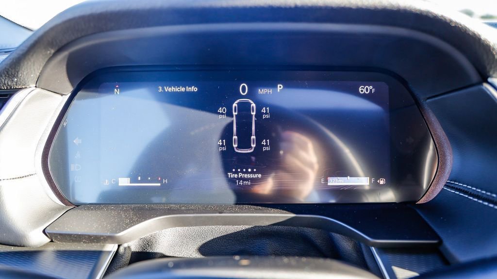 New 2025 Jeep Grand Cherokee L Altitude image 25