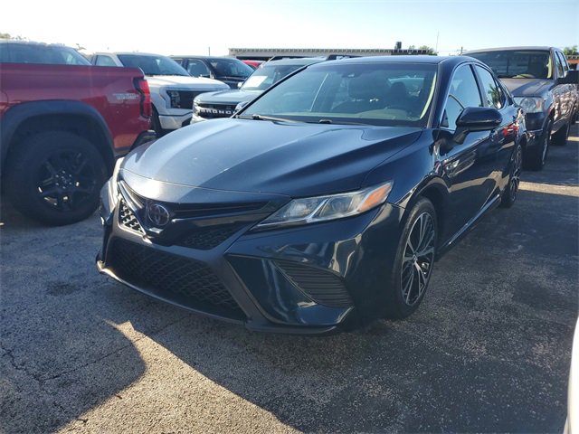Used 2018 Toyota Camry SE image 30