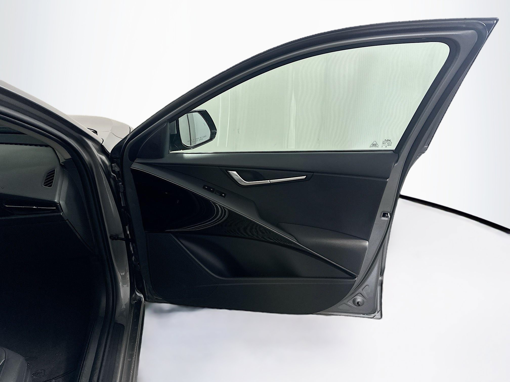 Used 2024 Kia Niro Wind FWD image 34