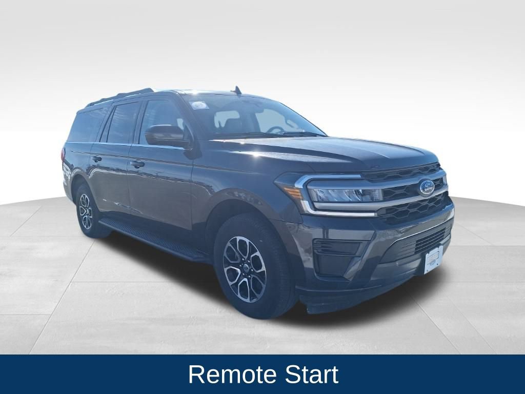 Used 2024 Ford Expedition Max XLT image 8