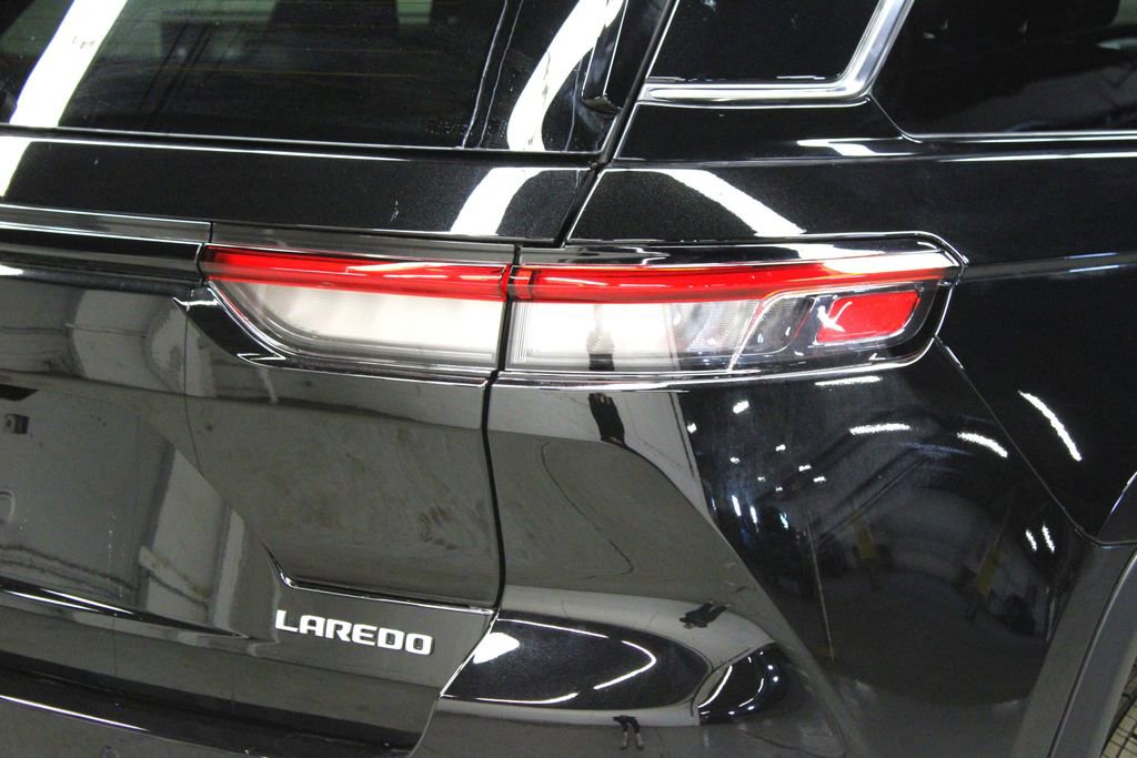 New 2026 Jeep Grand Cherokee Laredo image 36