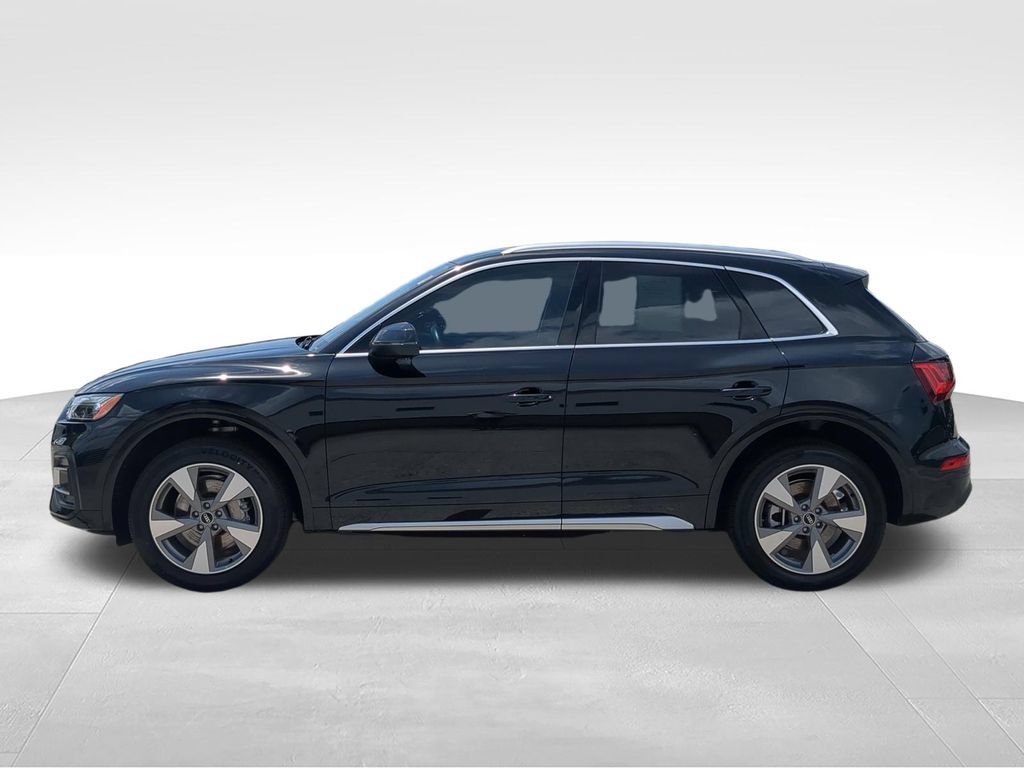 Used 2022 Audi Q5 2.0T Premium Plus w/ Premium Plus Package AWD/4WD image 6