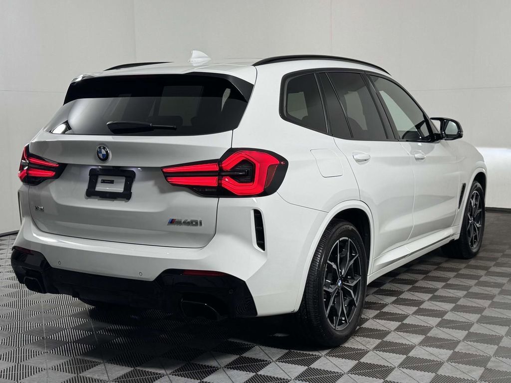 Used 2024 BMW X3 M40i w/ Shadowloine Package AWD/4WD image 10
