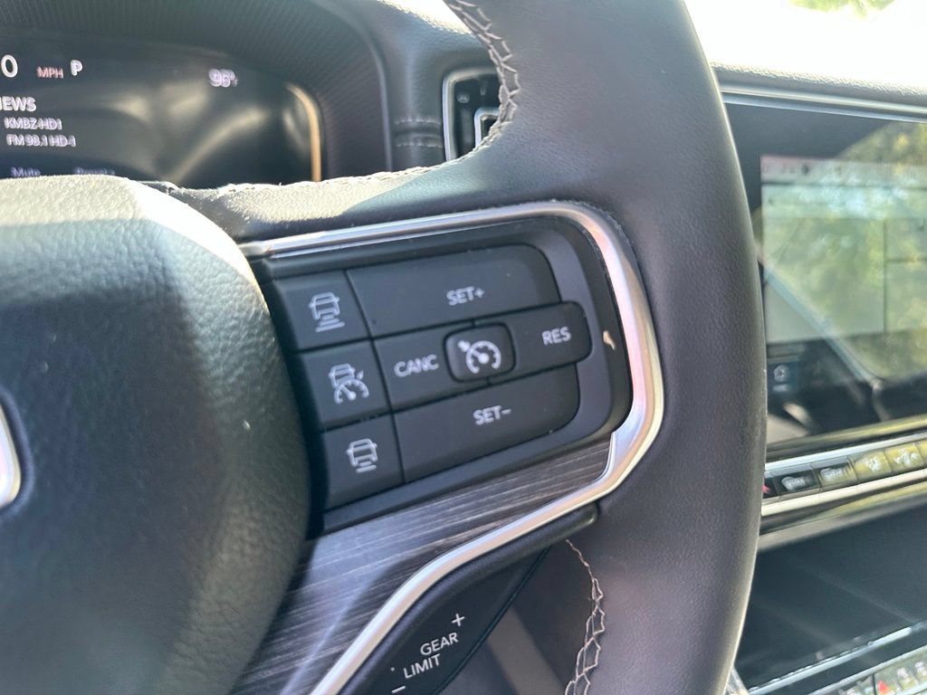Used 2024 Jeep Wagoneer Series II AWD/4WD image 19