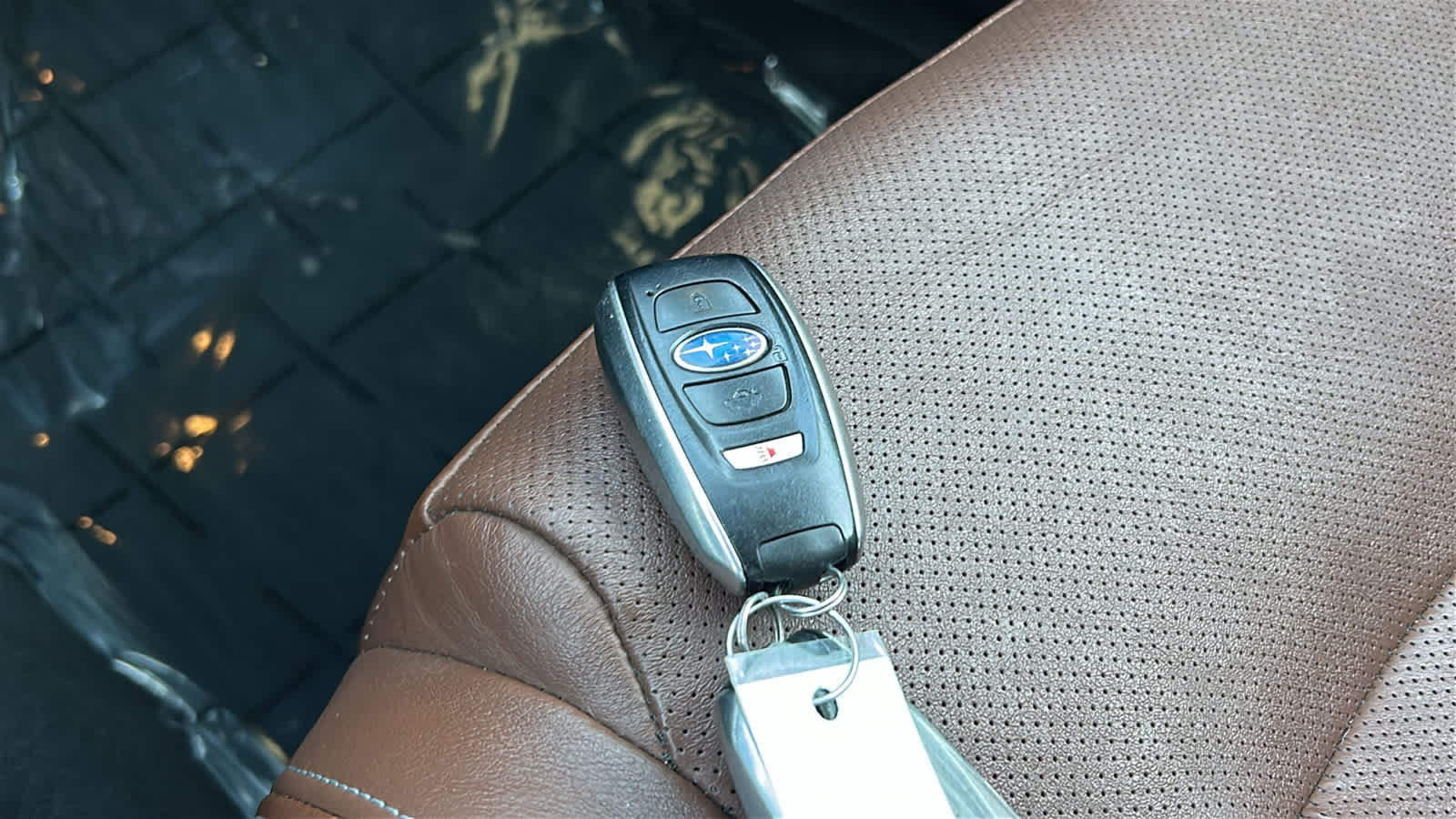 Used 2019 Subaru Ascent Touring w/ Popular Package #3 AWD/4WD image 29