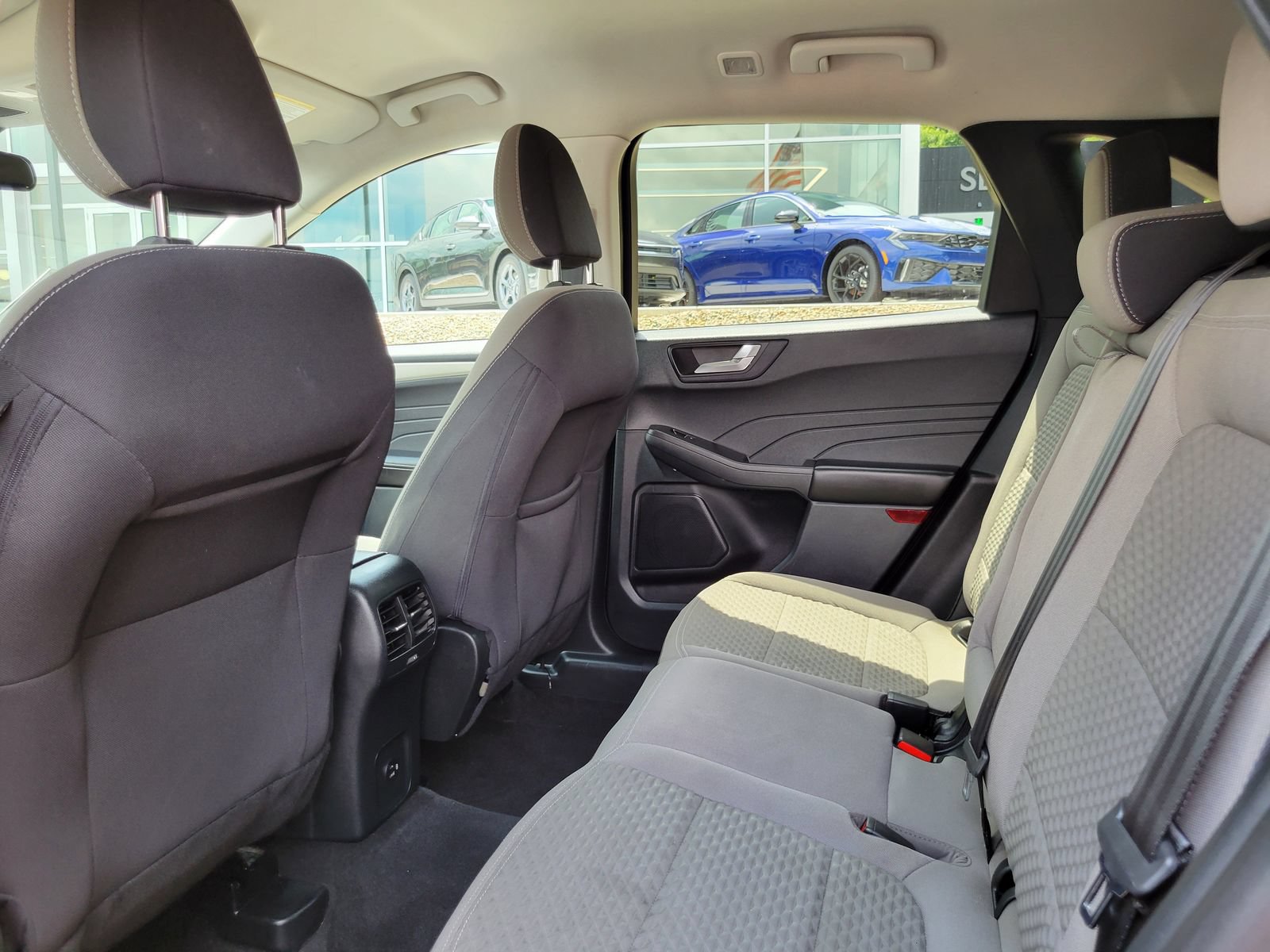 Used 2021 Ford Escape SE w/ Convenience Package AWD/4WD image 24