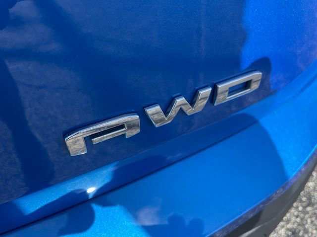 Used 2024 GMC Terrain SLE image 36