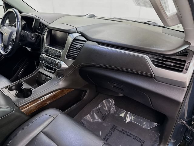 Used 2019 Chevrolet Suburban LT AWD/4WD image 33