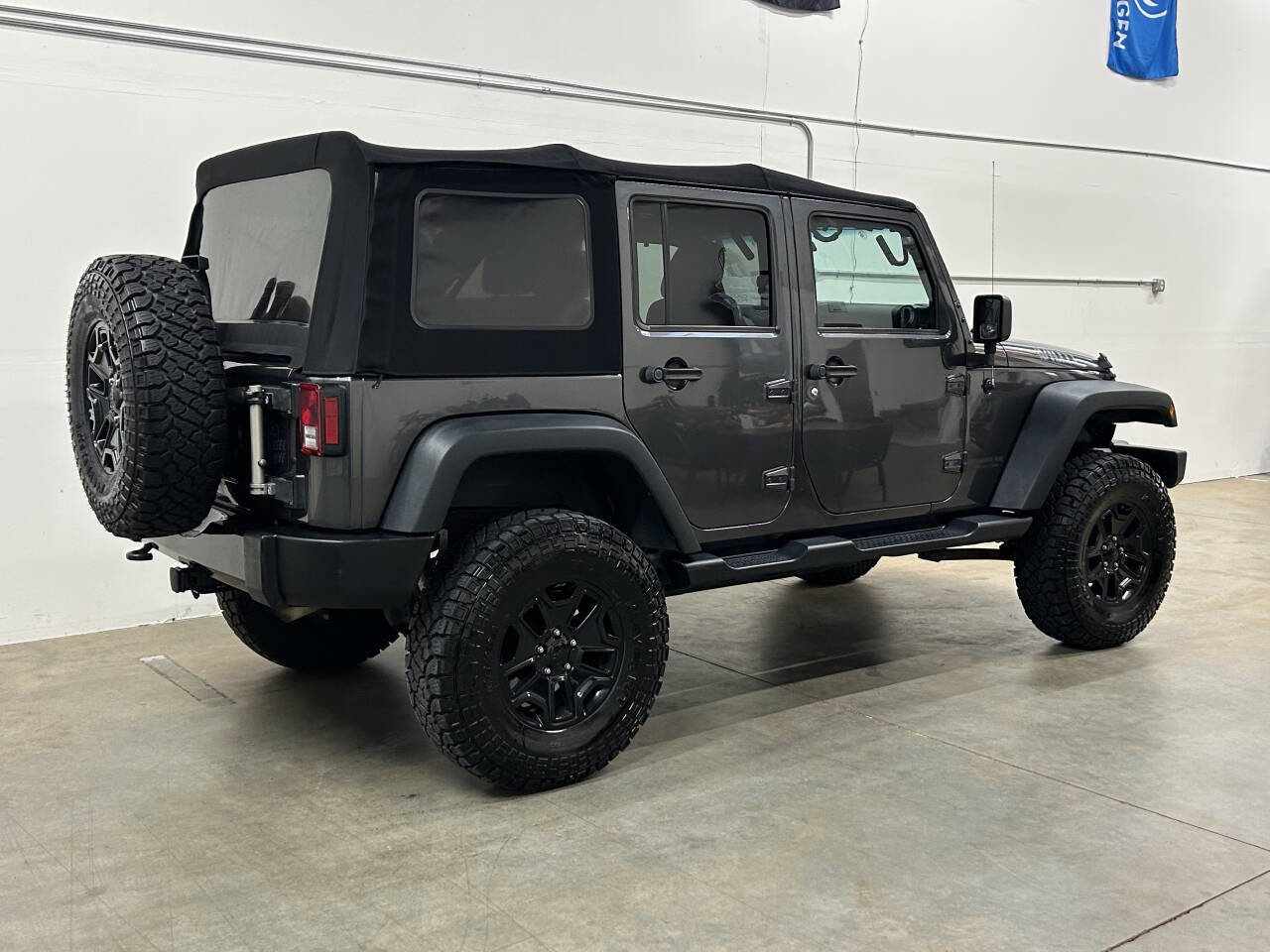 Used 2017 Jeep Wrangler Unlimited Sport image 5