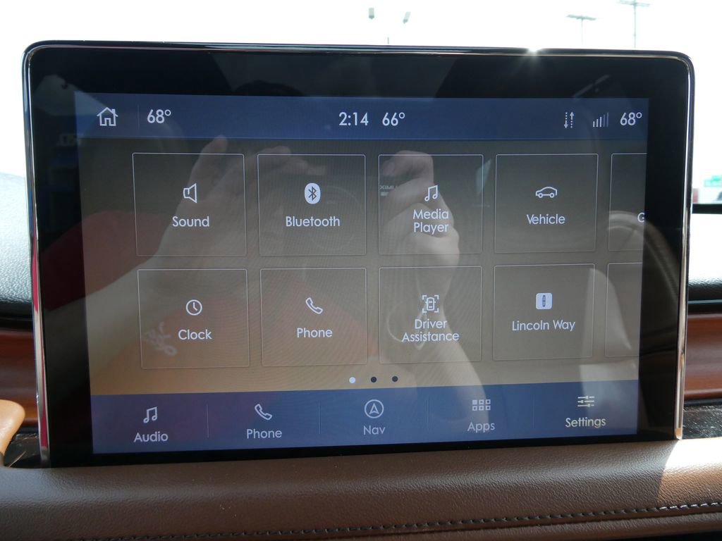 Used 2020 Lincoln Aviator Reserve w/ Equipment Group 202A AWD/4WD image 36