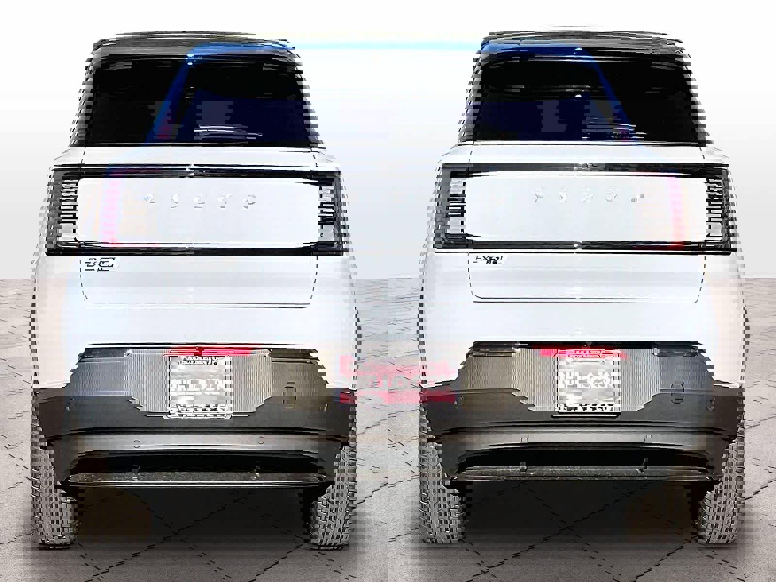 New 2026 Volvo EX30 Plus w/ Climate Package image 6