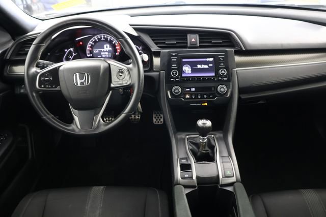 Used 2018 Honda Civic Sport image 2