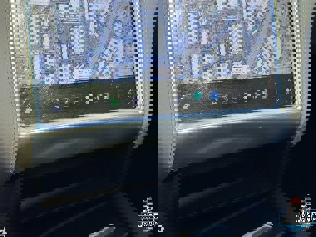 Used 2016 Tesla Model S 90D image 32