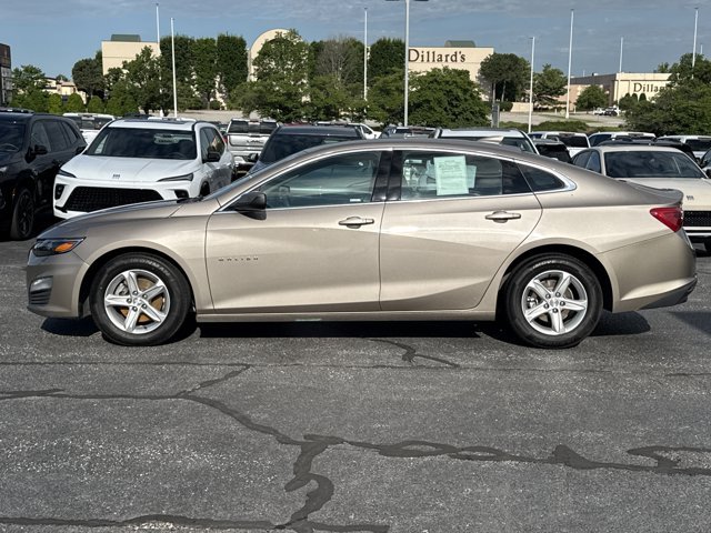 Used 2023 Chevrolet Malibu LT w/ Driver Confidence Package FWD image 11
