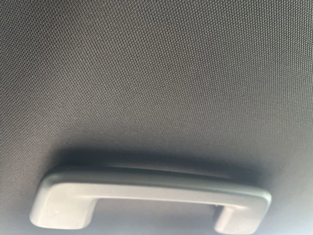 Used 2025 Chevrolet Colorado W/T image 33