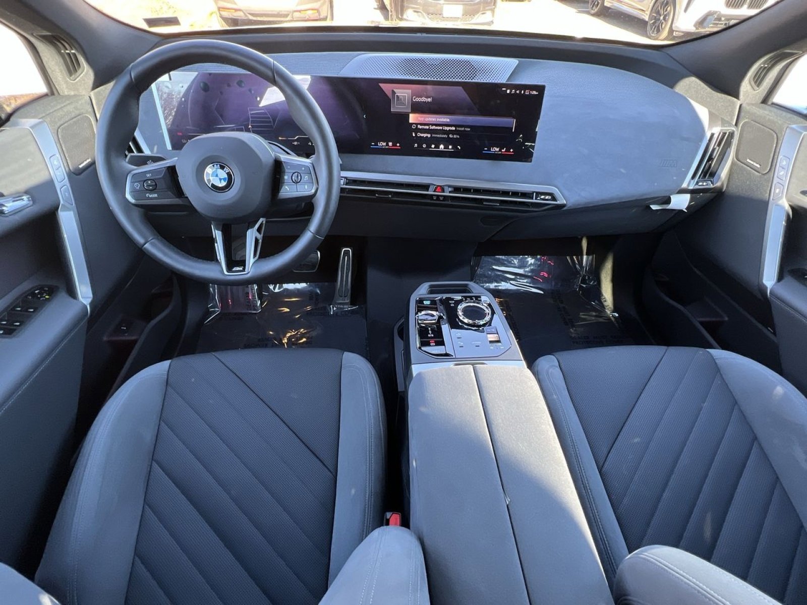 New 2026 BMW iX xDrive45 w/ M Sport Package image 24