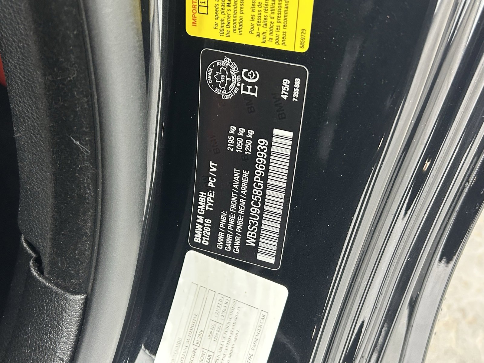 Used 2016 BMW M4 Convertible image 35