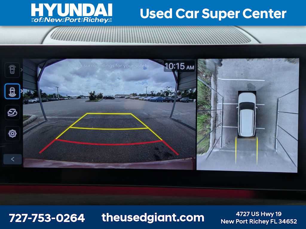 Used 2025 Hyundai Santa Fe Limited FWD image 30