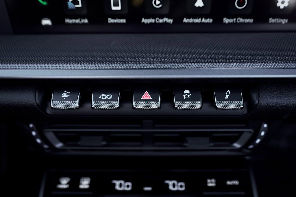 Used 2024 Porsche 911 Carrera 4S image 61