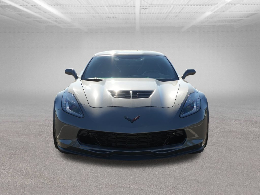 Used 2016 Chevrolet Corvette Z06 w/ 3LZ Preferred Equipment Group RWD image 2