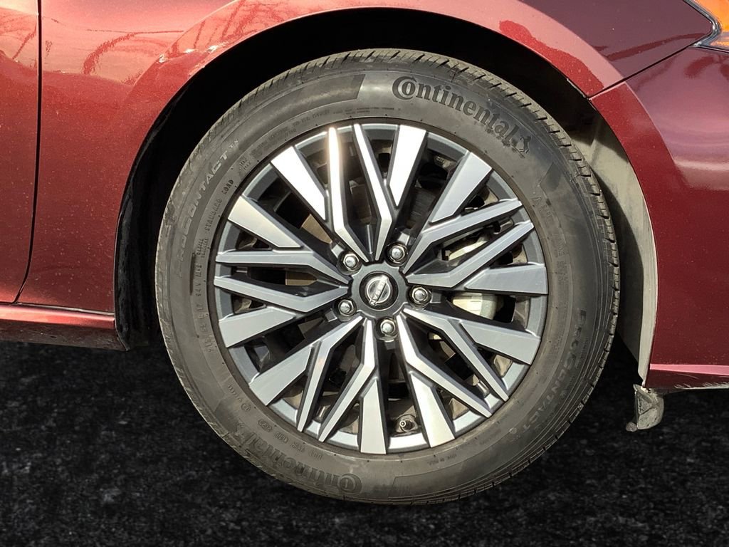 Used 2024 Nissan Altima 2.5 SV image 22