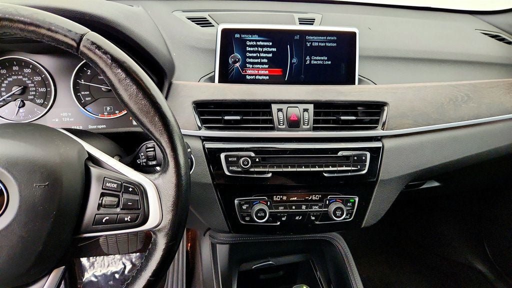 Used 2017 BMW X1 xDrive28i AWD/4WD image 18