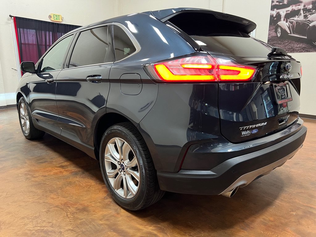 Used 2022 Ford Edge Titanium AWD/4WD image 7