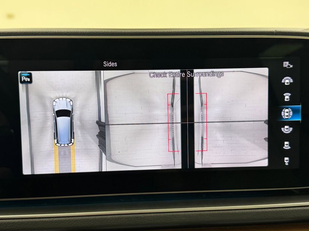 Used 2022 Mercedes-Benz GLS 450 4MATIC image 23