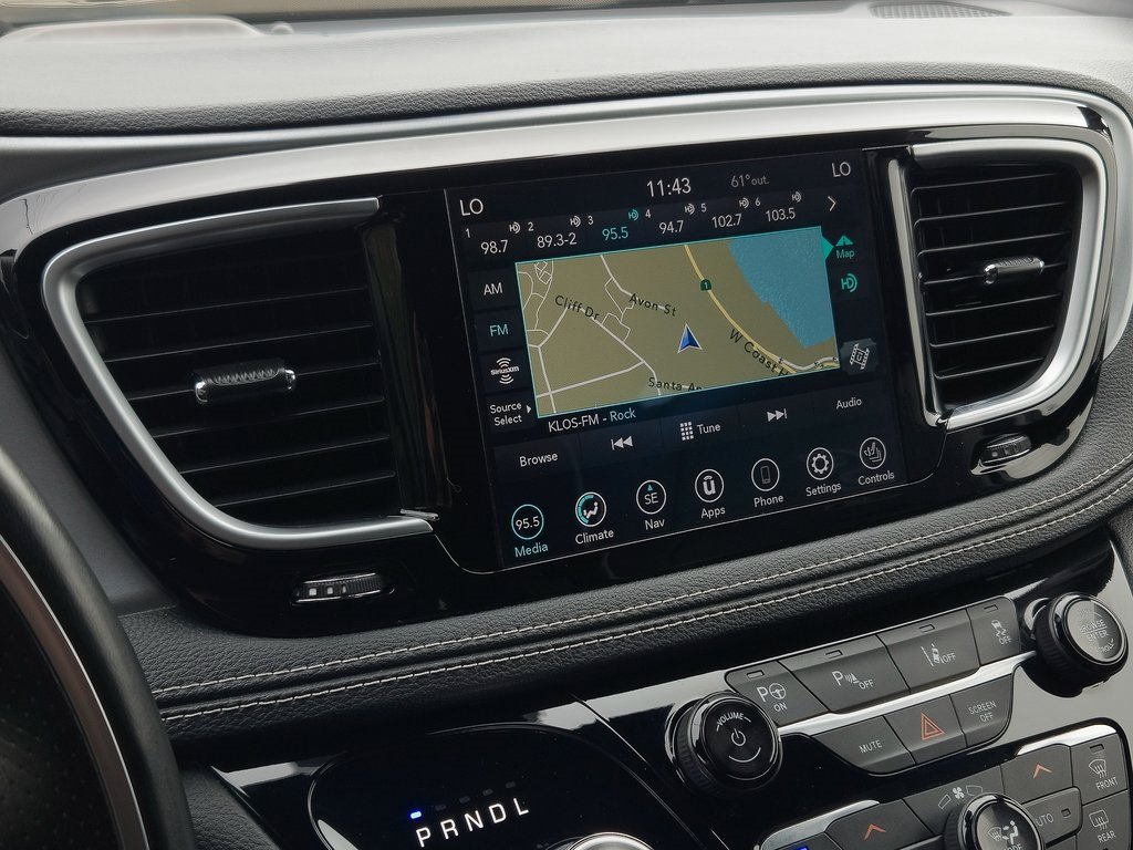 Used 2020 Chrysler Pacifica Limited w/ Advanced Safetytec Group image 16